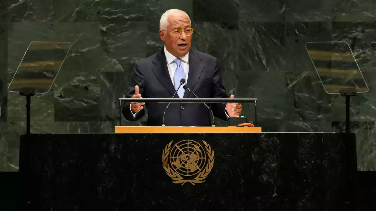 «Drohungen und Angriffe gegen den Internationalen Strafgerichtshof, seine Verantwortlichen und seine Beschäftigten sind inakzeptabel»: EU-Ratspräsident António Costa fand in New York deutliche Worte. - Bild: Seth Wenig/AP/dpa
