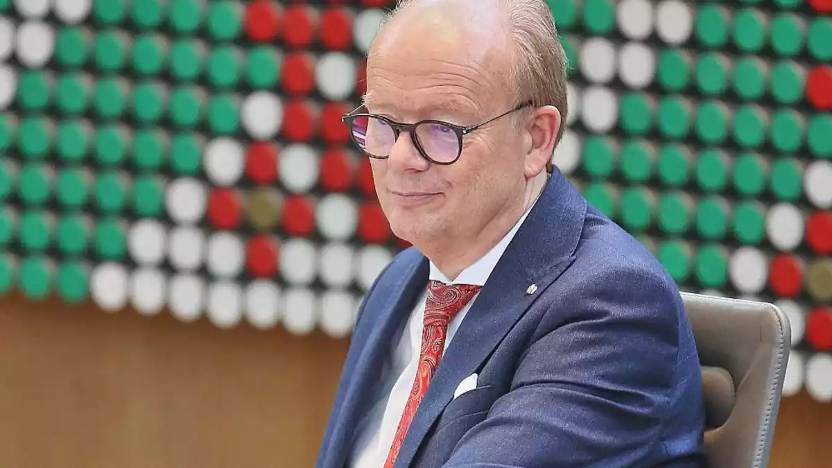 NRW-Landtagspräsident regt automatische Ordnungsgelder an