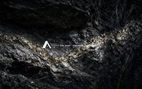 Dunkles, raues Gestein mit mineralischen Adern in einer professionellen geologischen Explorationsumgebung. - Foto: über boerse-global.de