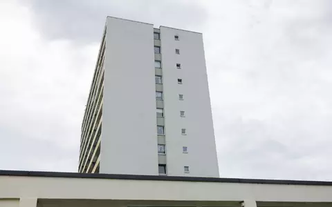 Nach dem Willen mehrerer Wohnungseigentümer sollte hier ein Kunstwerk entstehen - doch einer war dagegen. (Archivbild) - Foto: Rolf Vennenbernd/dpa