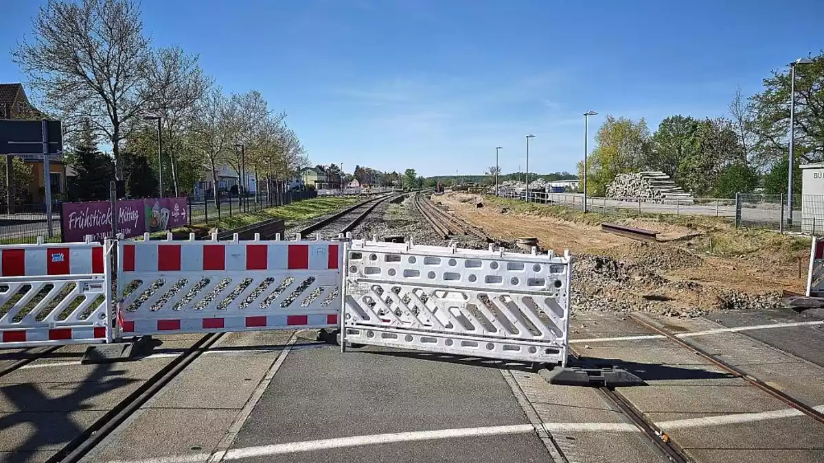 Bau der Bahn-Strecke Berlin-Stettin verzögert sich noch ein Jahr
