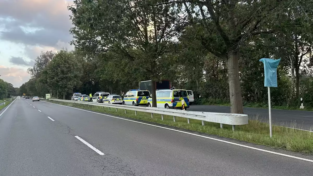 POL-AUR: Großefehn - Polizeiliche Schwerpunktkontrolle: Transporter im Fokus - Bild: presseportal.de