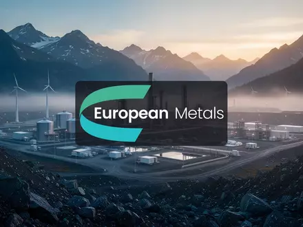 Moderne Lithium-Förderanlage in einer europäischen Berglandschaft bei Sonnenaufgang. - Foto: über boerse-global.de