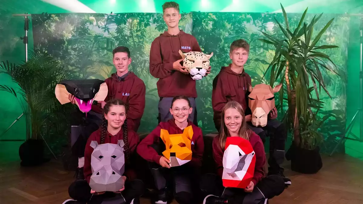 Neues Zoo-Abenteuer für sechs Teenager: Dreharbeiten für 5. Staffel von „Elefant, Tiger & Kids: Zoo-Praktikum Backstage“ gestartet - Bild: presseportal.de