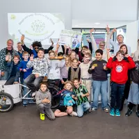 17.731 Teile, strahlende Gesichter und ein neuer Rekord: Goetheschule KGS Barsinghausen gewinnt den 9. Elektro-Cup - Foto: presseportal.de