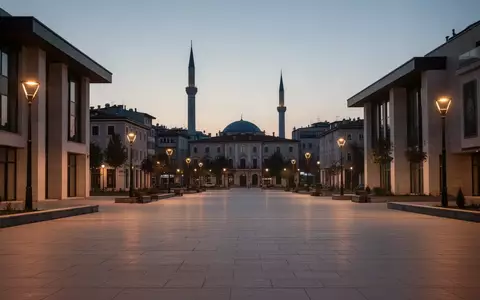 Ein belebter, moderner öffentlicher Platz in Gebze während der Dämmerung mit architektonischen Details und dezenter Beleuchtung. - Foto: über boerse-global.de
