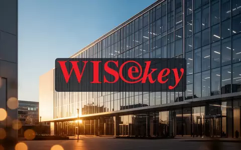 Modernes Bürogebäude in der Abendsonne als Symbol für einen Firmensitzwechsel. - Foto: über boerse-global.de