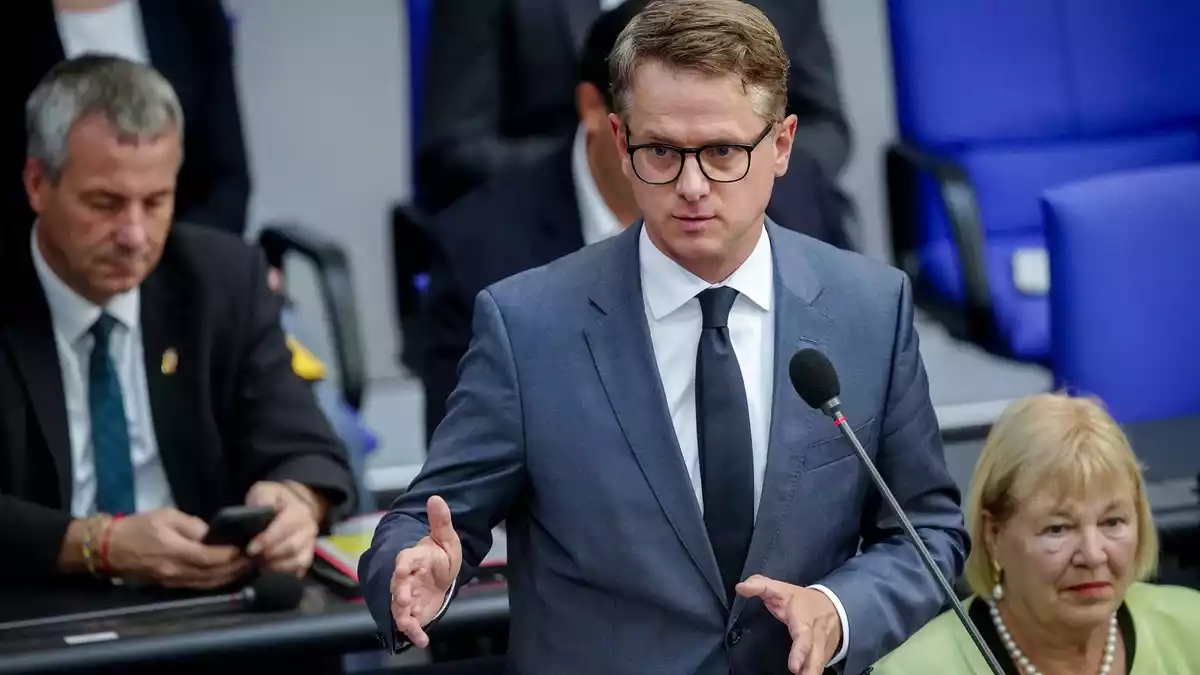 Carsten Linnemann (CDU) will am Mittwoch eigentlich seine Pflegereform ins Kabinett einbringen. (Archivbild) - Bild: Kay Nietfeld/dpa