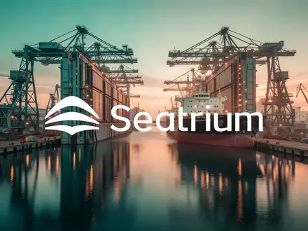 Moderne Werftanlagen bei Sonnenuntergang als Symbol für industrielle Fertigung und maritime Technik. - Foto: über boerse-global.de