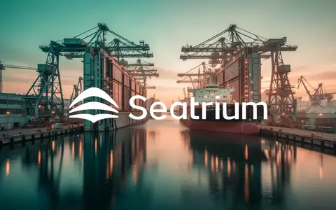 Moderne Werftanlagen bei Sonnenuntergang als Symbol für industrielle Fertigung und maritime Technik. - Foto: über boerse-global.de