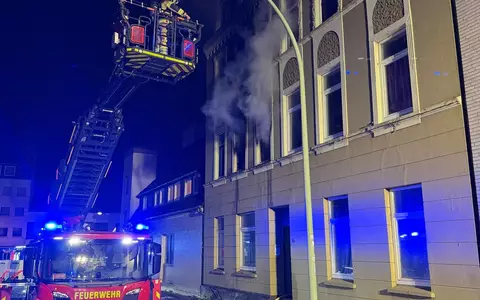 FW Bremerhaven: Einsatzreiche Nacht für die Feuerwehr Bremerhaven - Foto: presseportal.de