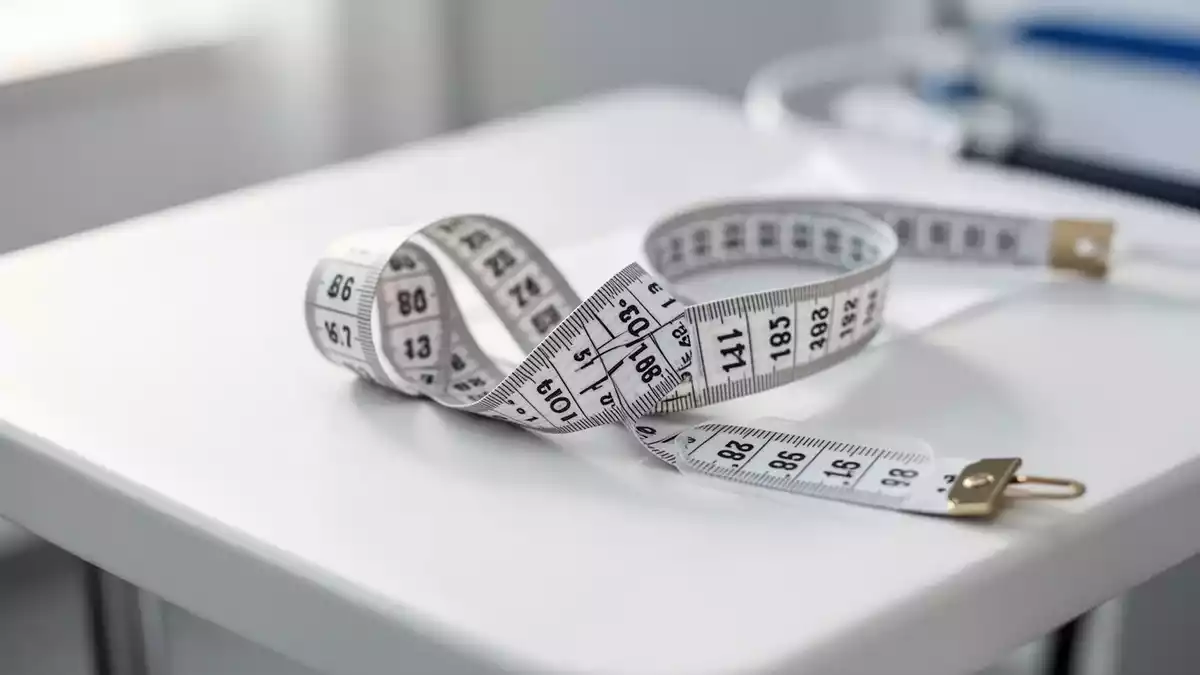 Herzinsuffizienz: Taillenmaß erfasst Risiken besser als der BMI