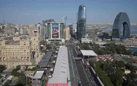 In der Schlussphase wird es in Baku richtig spannend. - Foto: Pavel Bednyakov/AP/dpa