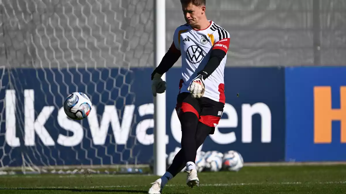 Torwart Alexander Nübel steht vor seinem vierten Länderspieleinsatz. - Bild: Federico Gambarini/dpa