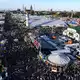 Am Samstag herrschte dichtes Gedränge - aber es wurde nicht gefährlich.  - Bild: Felix Hörhager/dpa