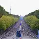 Tausende Menschen nahmen am Berlin-Marathon teil. - Bild: Sebastian Gollnow/dpa