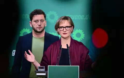 Wollen im Dezember für eine weitere Amtszeit kandidieren: Felix Banaszak und Franziska Brantner (Archivbild) - Foto: Sebastian Gollnow/dpa