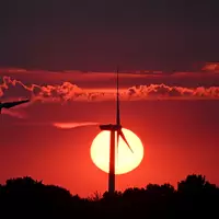 Die Energiewende wird nach einer Studie von der breiten Öffentlichkeit sowie von Managern unterstützt. (Symbolbild) - Foto: Federico Gambarini/dpa