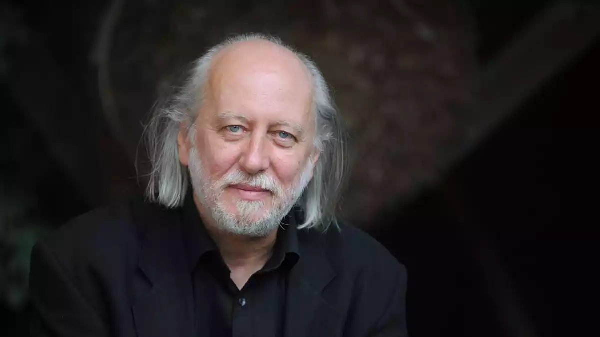 2025 ging der Literaturnobelpreis an den ungarischen Schriftsteller László Krasznahorkai. (Archivbild) - Bild: Gyula Czimbal/MTI/EPA/dpa