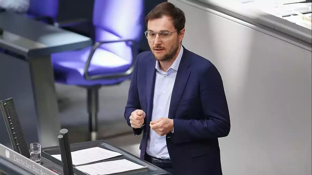 Politiker fordern Sicherheitscheks für Forschungseinrichtungen