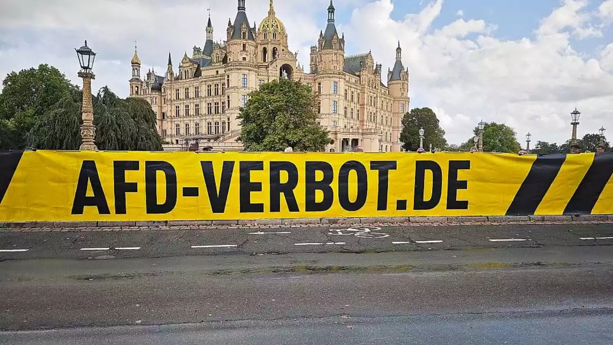 Ex-Verfassungsrichter: Russland-Kontakte für AfD-Verbot relevant