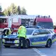 Zahlreiche Einsatzkräfte kümmerten sich nach dem Unfall um die Verletzten. - Bild: Karl-Josef Hildenbrand/dpa