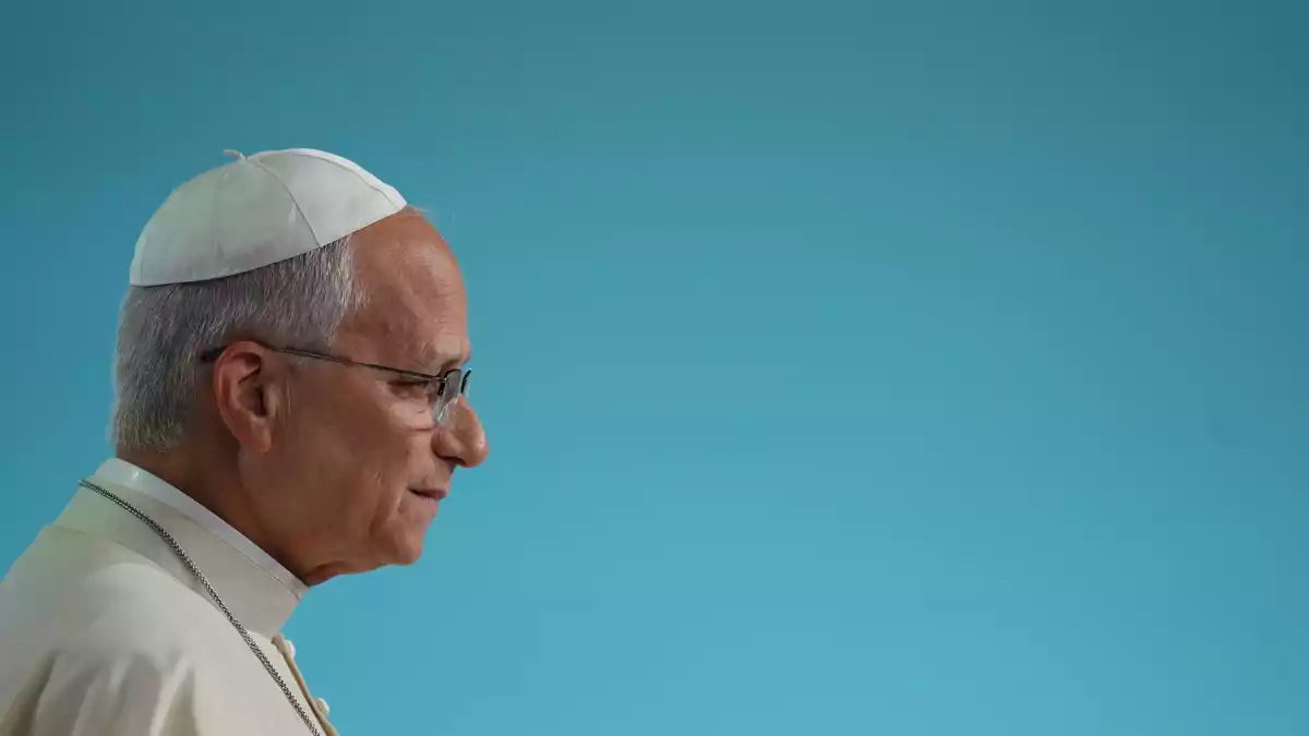 Papst Leo XIV. mahnt Europa zu einer Rückbesinnung auf Grundwerte. - Bild: Aurelien Morissard/AP/dpa