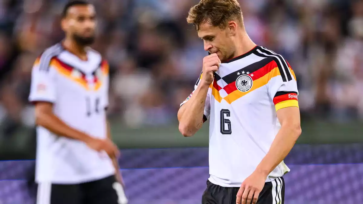 Beim Gegentor hatte Joshua Kimmich Pech.  - Bild: Tom Weller/dpa