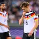 Beim Gegentor hatte Joshua Kimmich Pech.  - Bild: Tom Weller/dpa
