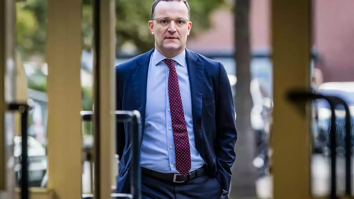 Jens Spahn verzichtet auf seinen Sitz im Haushaltsausschuss des Bundestags. (Archivbild) - Bild: Lars Berg/dpa