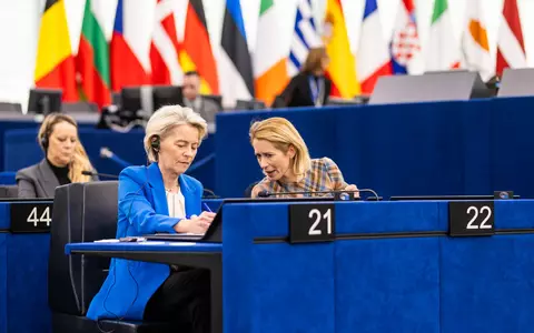 EU-Chefdiplomatin Kaja Kallas sieht bislang keine breite Unterstützung für den Vorstoß von Ursula von der Leyen. (Archivbild) - Foto: Philipp von Ditfurth/dpa