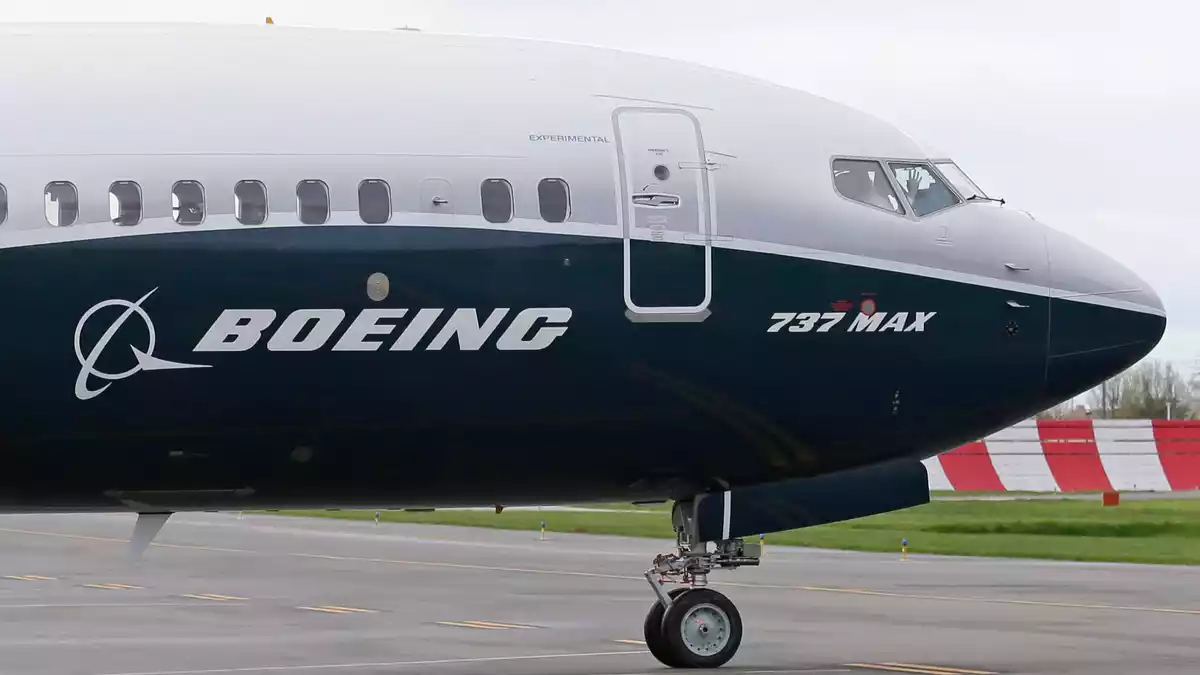 Zuletzt schien Boeing die Qualitätsprobleme bei der 737 Max in den Griff bekommen zu haben. (Archivbild) - Bild: Ted S. Warren/AP/dpa