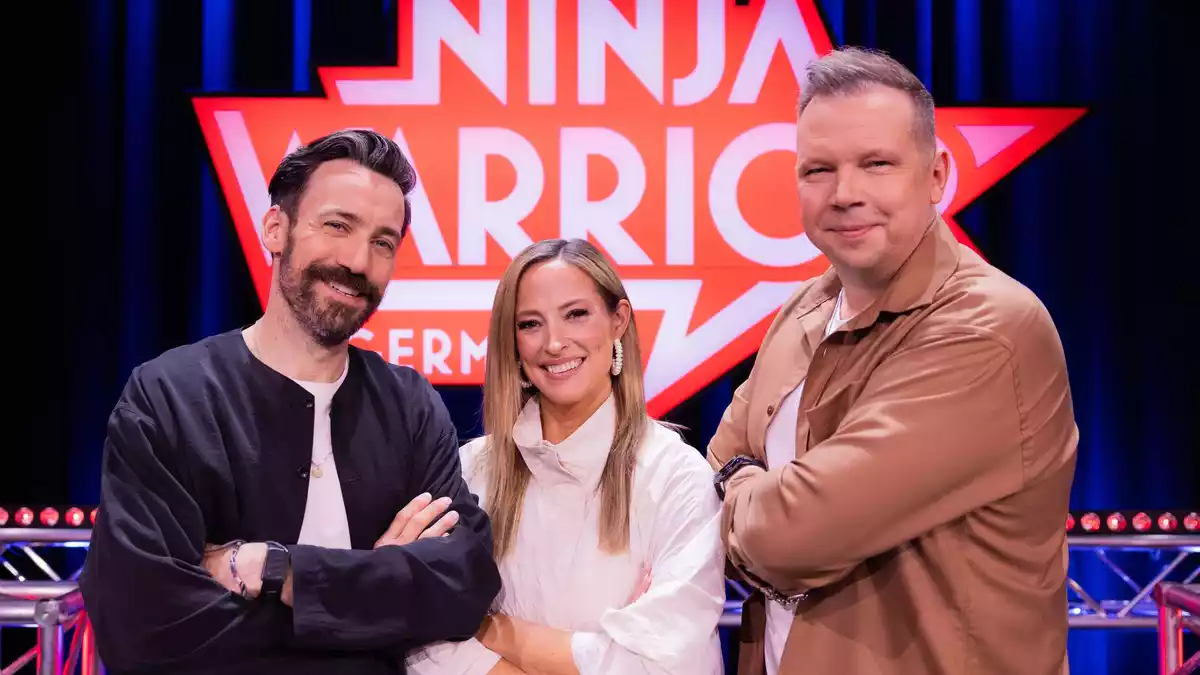Das neue «Ninja Warrior Germany»-Team: Jan Köppen, Anna Fleischhauer und Wolff Fuss. - Bild: A3508 Rolf Vennenbernd/dpa