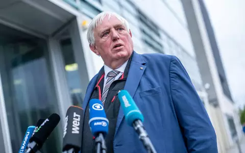 Der stellvertretende CDU-Vorsitzende Karl-Josef Laumann hat sich im Deutschlandfunk zum Pflegestreit geäußert. (Archivbild) - Foto: Michael Kappeler/dpa