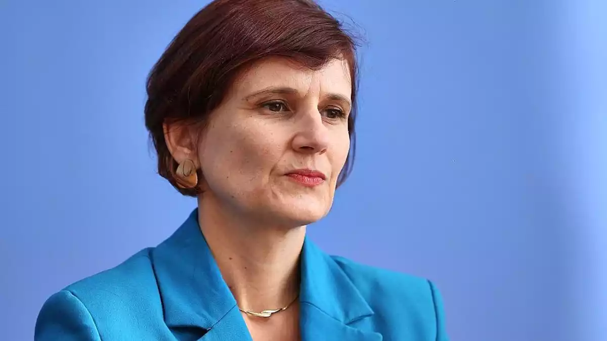 Kipping fordert Pflegevollversicherung statt Kürzungen