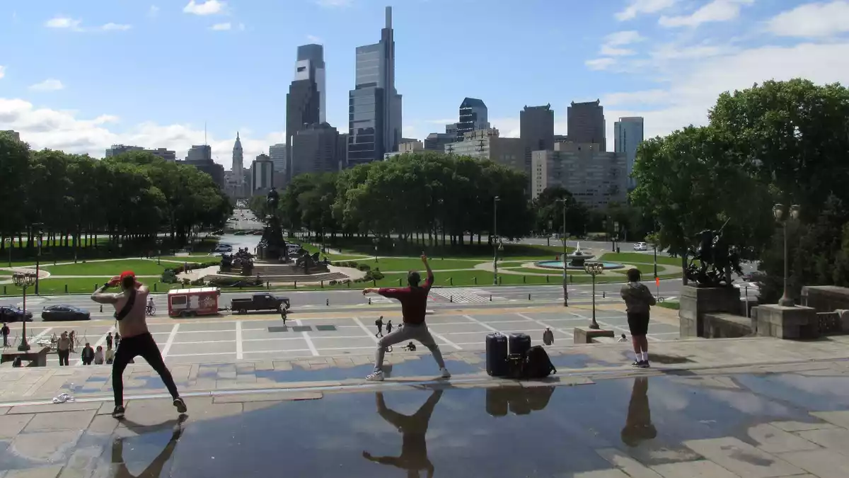 «The Steps: Die Geschichte meines Lebens» ist der Titel von Stallones Autobiografie – eine Anlehnung an die Treppen in Philadelphia, auf denen er als «Rocky» trainierte. (Archivbild)  - Bild: Heike Schmidt-Windhoff/dpa-tmn
