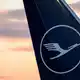 DIe Lufthansa muss wegen des Iran-Kriegs enorm gestiegene Kerosin-Kosten stemmen. (Archivbild) - Bild: Hannes P Albert/dpa