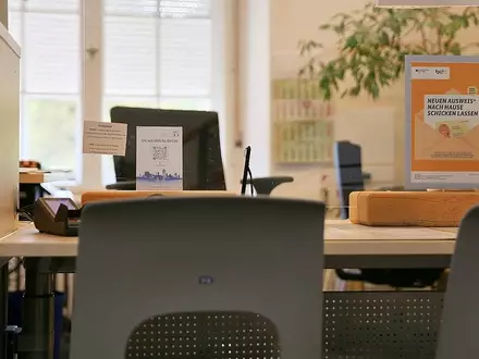 Arbeitsplatz in einer Behörde (Archiv) - Foto: via dts Nachrichtenagentur