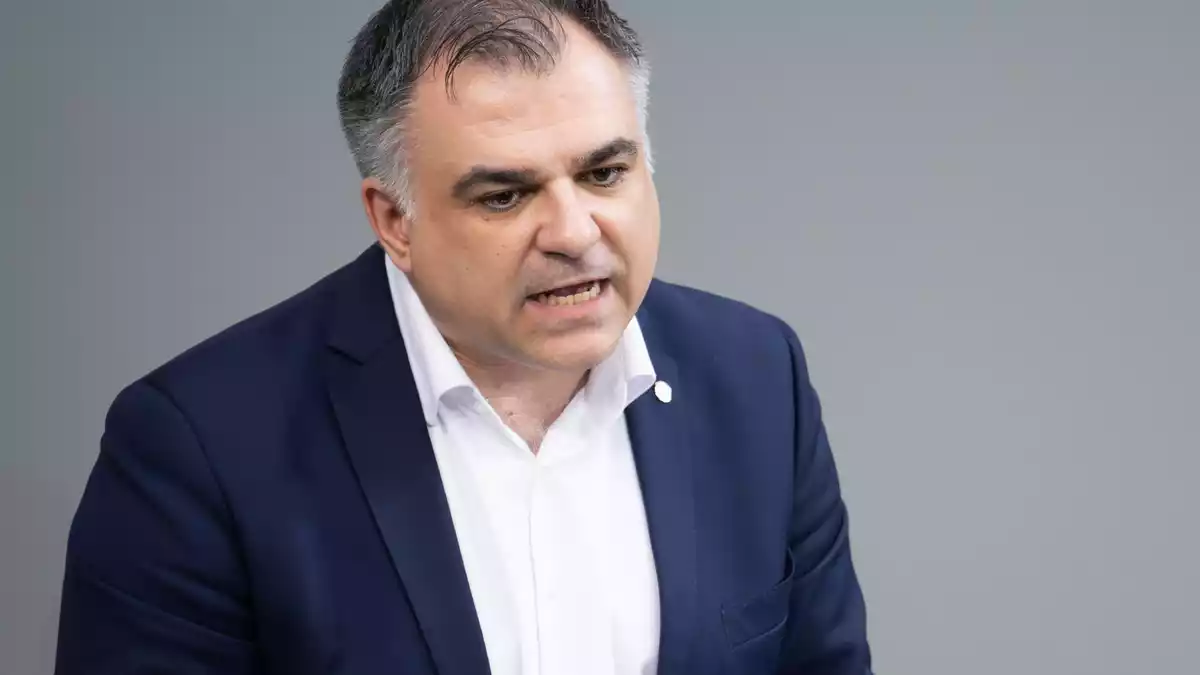 SPD-Gesundheitsexperte Christos Pantazis fordert eine Beteiligung der Privatversicherten. (Archivfoto) - Bild: Sebastian Christoph Gollnow/dpa