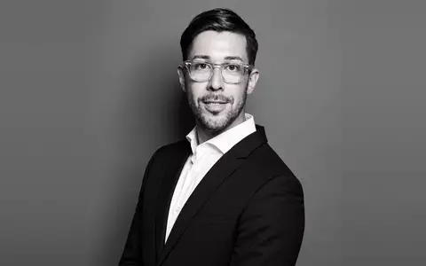 Medical Beauty Research baut internationale Markenführung aus und beruft Karim Sattar zum Head of Creative Artistry and Celebrities - Foto: presseportal.de