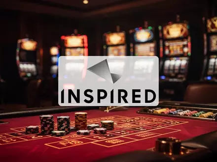 Dunkles, atmosphärisches Casino-Interieur mit verschwommenen Lichtern, das die regulatorische Belastung der Glücksspielbranche symbolisiert. - Foto: über boerse-global.de