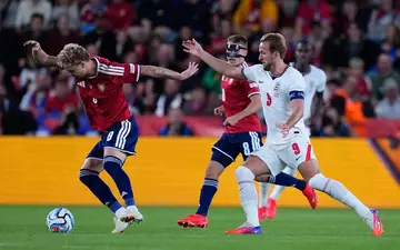Harry Kane (rechts) traf erneut für England. - Foto: Petr David Josek/AP/dpa