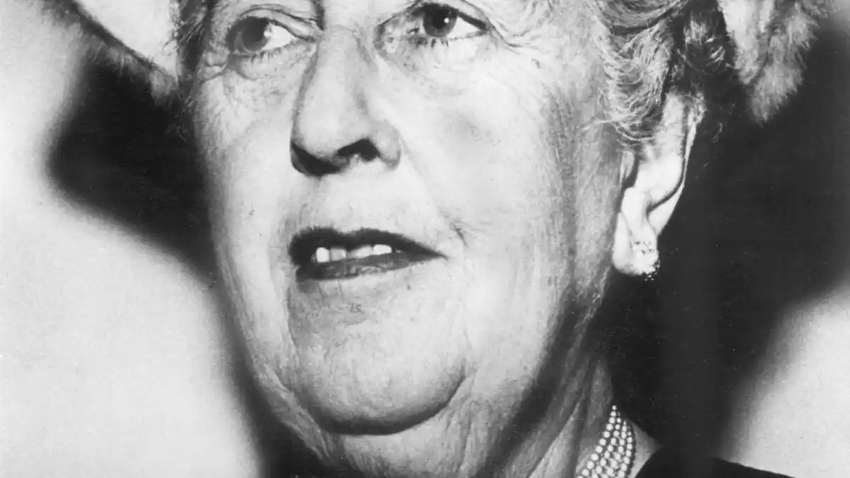 Die Schöpferin von Miss Marple ist Agatha Christie - sie gilt als eine der erfolgreichsten Autoren der Literaturgeschichte. (Archivbild) - Bild: DB/dpa