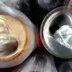 Kinder und Jugendliche konsumieren immer mehr Energydrinks. (Illustration) - Bild: Jens Büttner/dpa/dpa-tmn
