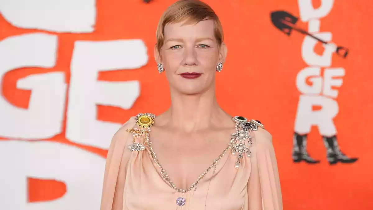 Sandra Hüller ist als Halbschwester von Rockwell zu sehen. (Archivbild) - Bild: Chris Pizzello/Invision/AP/dpa