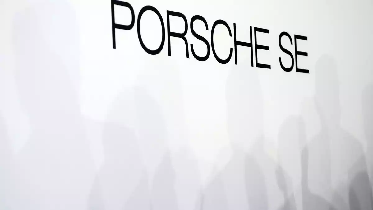 Die Porsche SE sieht sich durch die BGH-Entscheidung bestätigt. (Archivbild) - Bild: Lino Mirgeler/dpa