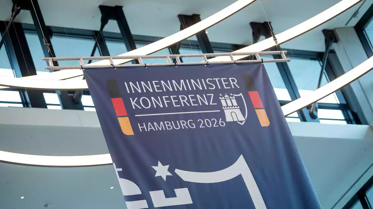 Innenministerkonferenz im Juni: Das Thema Abschaffung der Einstimmigkeit stand damals zumindest offiziell nicht auf der Tagesordnung. - Bild: Daniel Bockwoldt/dpa