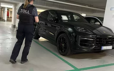 HZA-B: Durchsuchungen und Vollstreckung von Haftbefehlen wegen Schleusung und Schwarzarbeit/ - Foto: presseportal.de