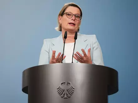 Es gehe bei der Reform nicht in erster Linie um den Schutz Einzelner, sondern auch um den Schutz des Gemeinwesens, sagt Bundesjustizministerin Stefanie Hubig (SPD). - Foto: Sven Kaeuler/dpa