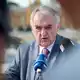 NRW-Innenminister Herbert Reul (CDU) lobte die Durchsuchungen als den «größte Schlag gegen die Organisierte Kriminalität seit mehreren Jahren». - Bild: Bernd Thissen/dpa